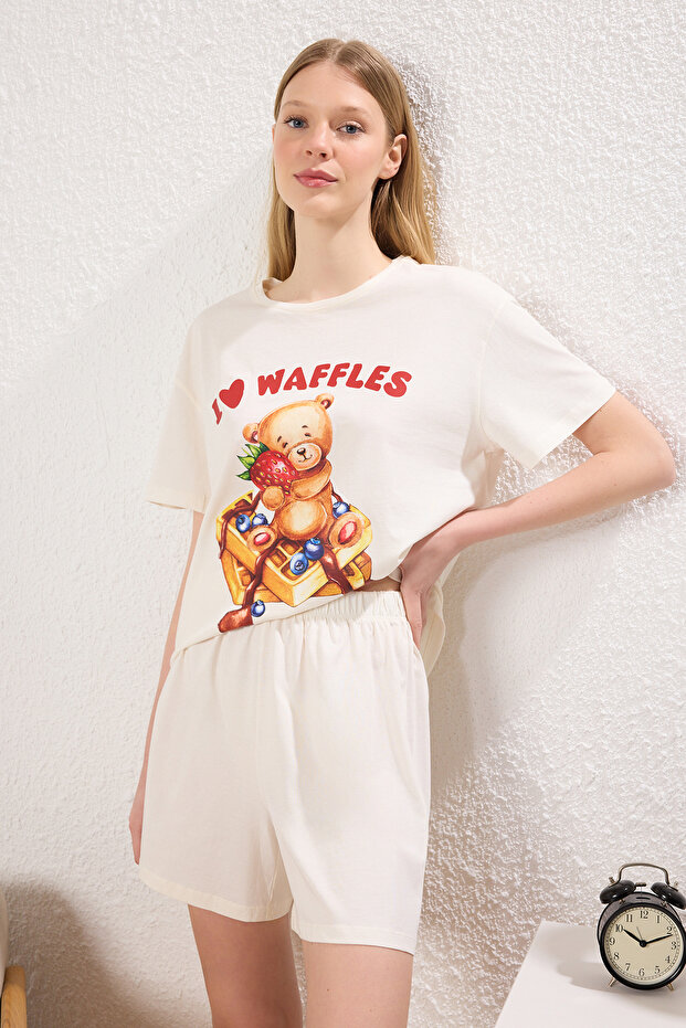 Ekru %100 Pamuklu Ayıcıklı Sloganlı Şortlu Örme Pijama Takımı THMSS25PT00349 - 1