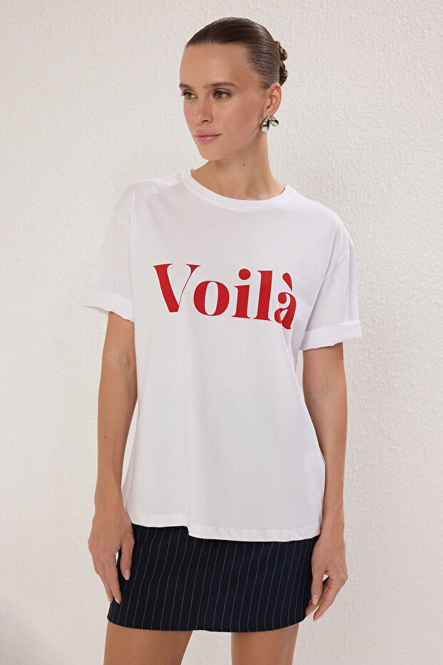 Ekru %100 Pamuk Slogan Baskılı Oversize/Geniş Kesim Örme T-Shirt TWOSS25TS00179 - 2