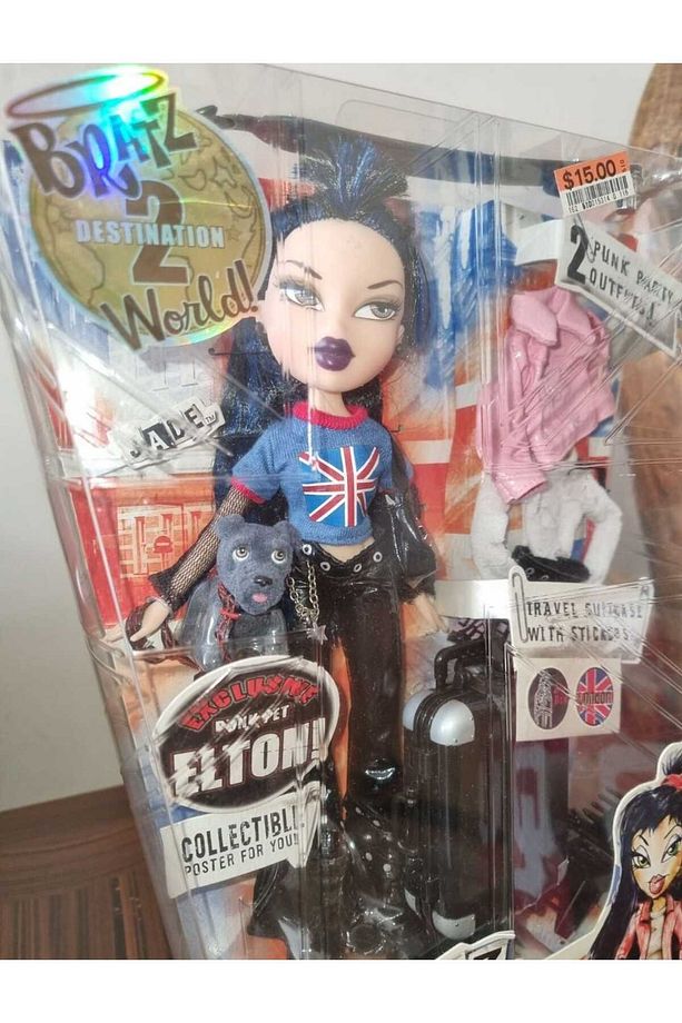96f0bdfeefd0bdfbrt Bratz basic jade n punk 2005 - 2