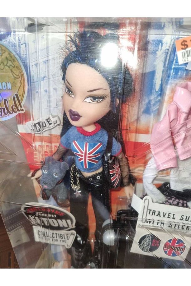 96f0bdfeefd0bdfbrt Bratz basic jade n punk 2005 - 4