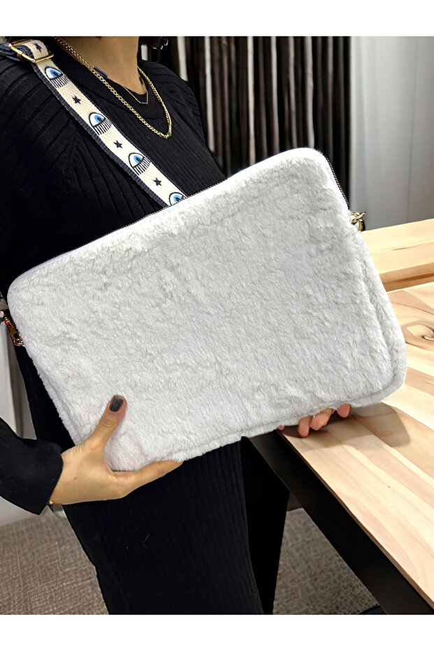 Toscase White Plush MacBook Bag - 13-13.3-14 Inch - 4
