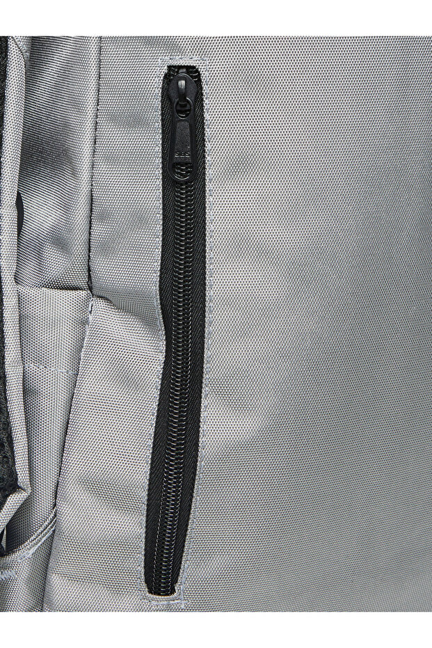 حقيبة ظهر صلبة مع إغلاق برباط - 5