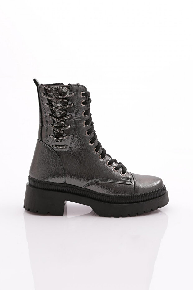 Platinum Caviar Women's Lace-Up Boots - 211011321027