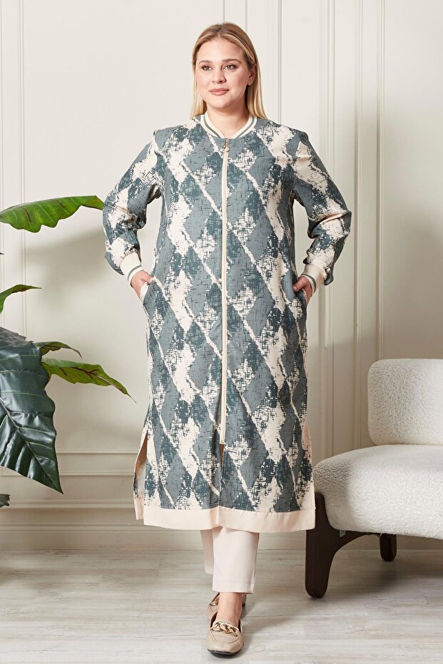 قبعة نسائية كبيرة الحجم منقوشة - 1