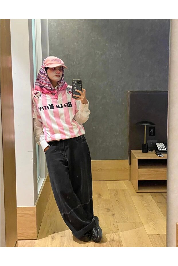 Pembe Kitty Forma V Yaka - 2