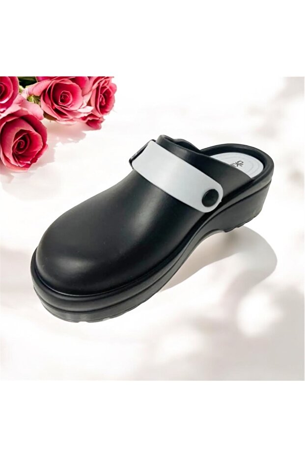 DOCTOR ASISTENTĂ SABO PAPUCI - 3