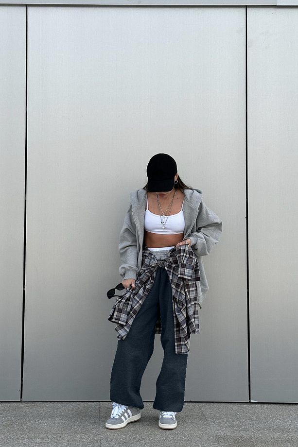 Baggy Tek Eşofman Altı İki Stil: Paçanı İstediğin Gibi Ayarla, Hem Düz Hem Jogger Kullan - 3