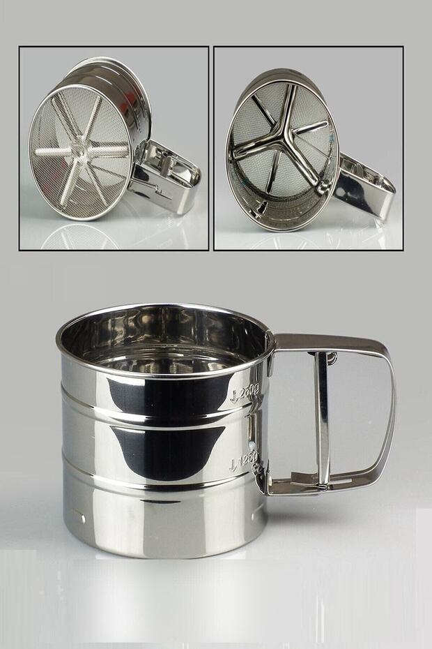 Stainless Metal Flour and Sugar Sieve 250 Gr Capacity Practical Sieve
