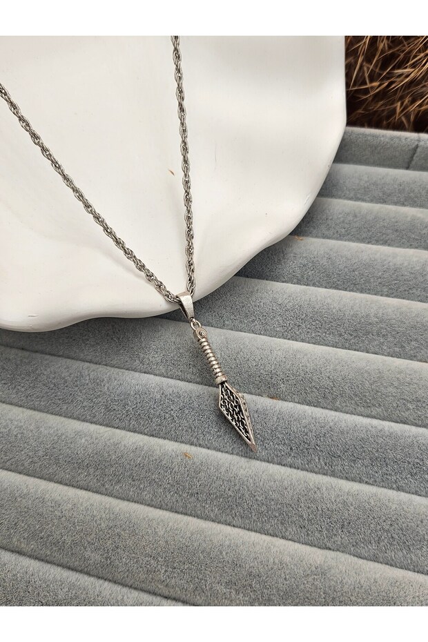نموذج رأس الرمح قلادة للرجال - 1