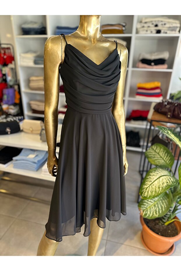 Siyah Şifon Elbise - 2