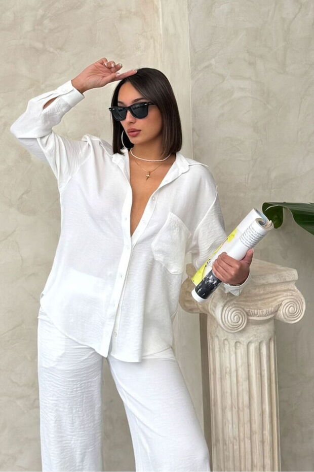 Linen Women's Shirt with Pocket Detail