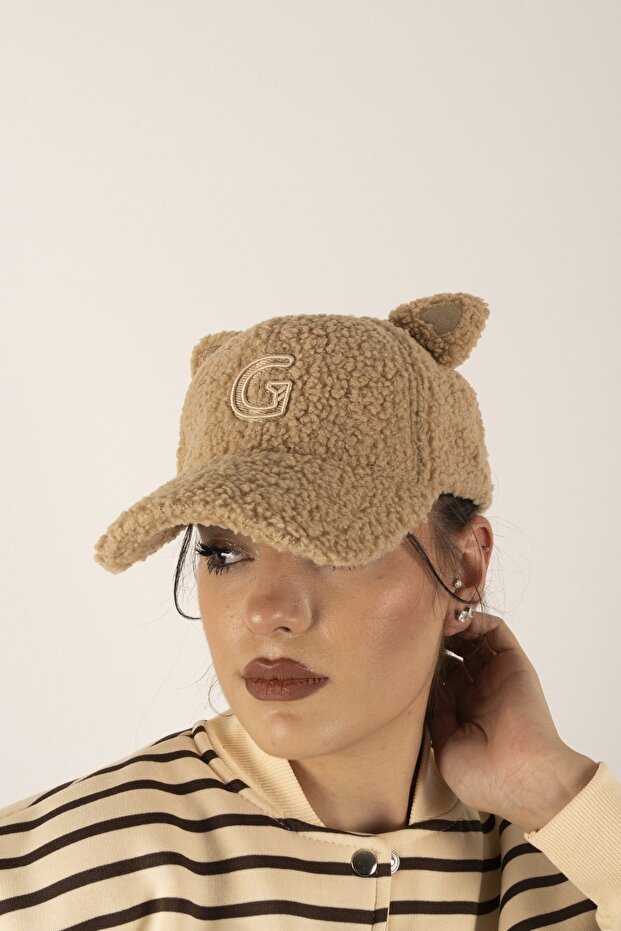 Eared Boucle Hat - 2