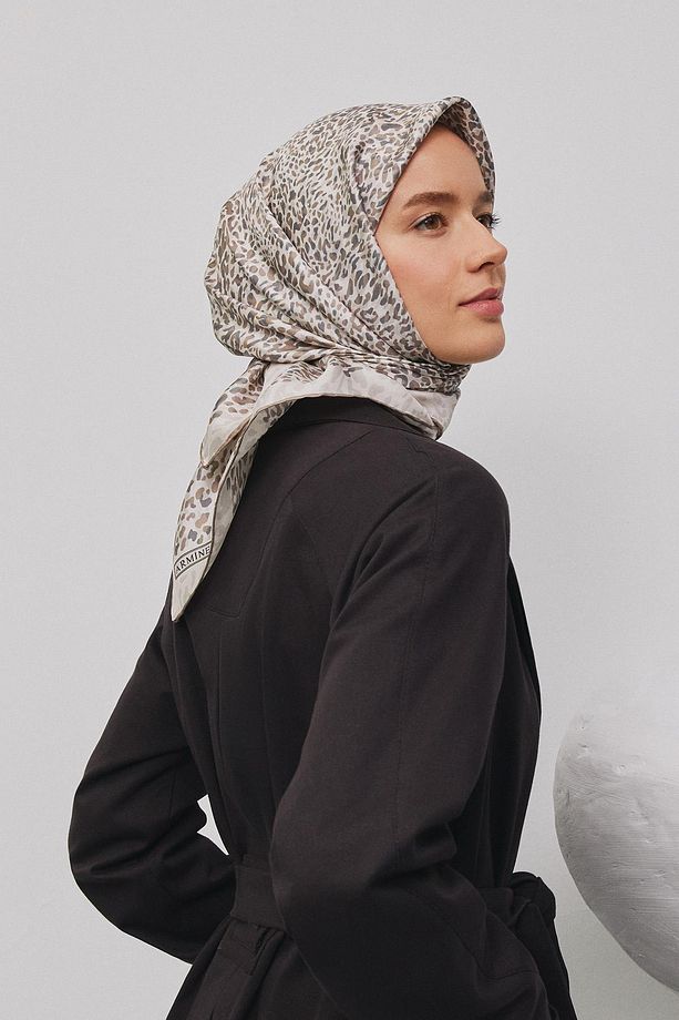 Desenli Saf Ipek Twill Eşarp 9352- 05 - 1