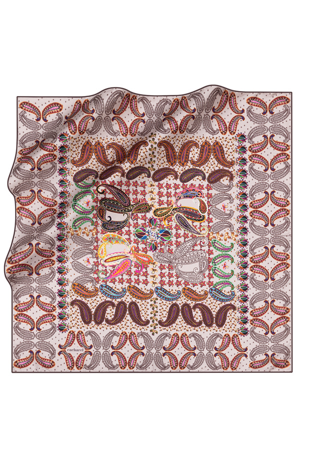 وشاح Cacharel Twill منقوش عرقيًا