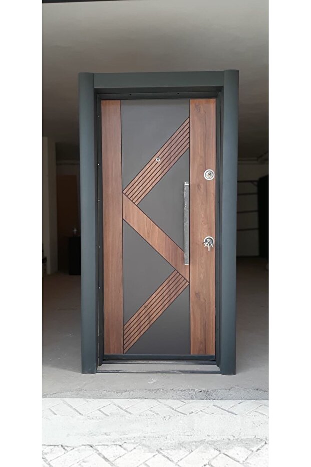 ÇELİK KAPI SOL - 1