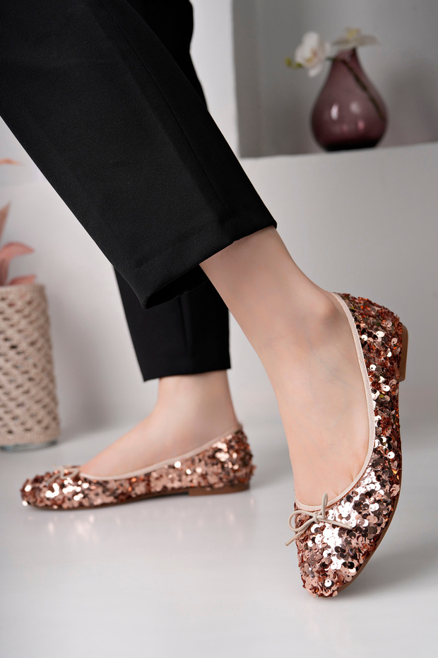 KADIN  ORTOPEDİK TABANLI YUMUŞAK  PULLU BABET - 3