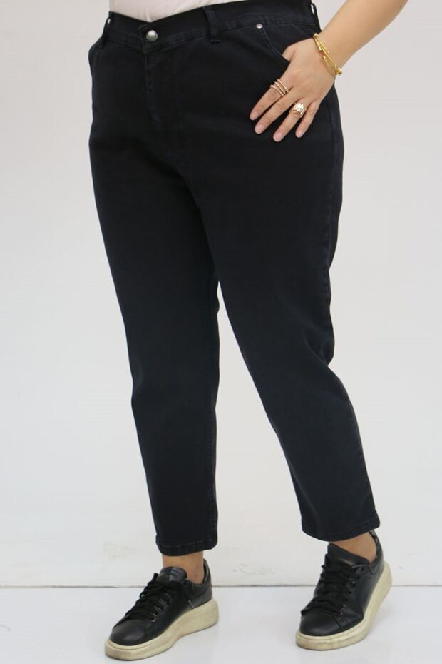 9125-5 Large Size Boy Friend Jeans - Black