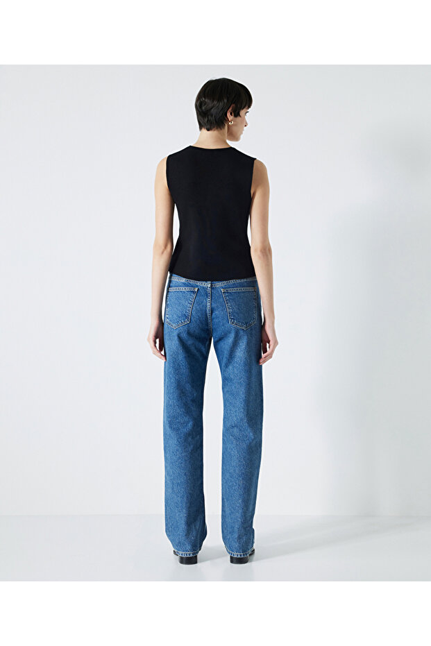 Strickweste mit Metall-Accessoires - 5