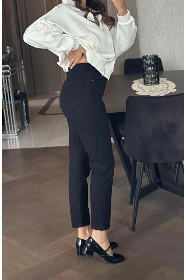 Siyah Mom Fit Jean - 4
