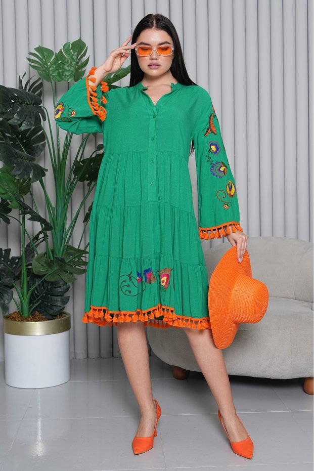 Women's Green Buttoned Placket Collar Embroidery Embroidered Pompom Tassel Detailed Long Sleeve Midi Dress