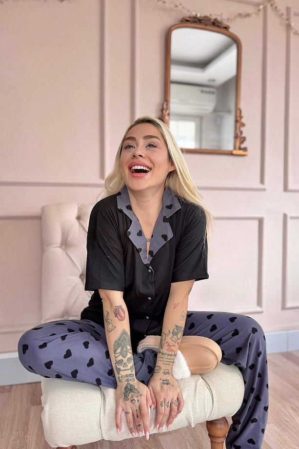 Siyah Soft Charm Desenli Bambu Önden Düğmeli Kısa Kol Pijama Takımı - 5