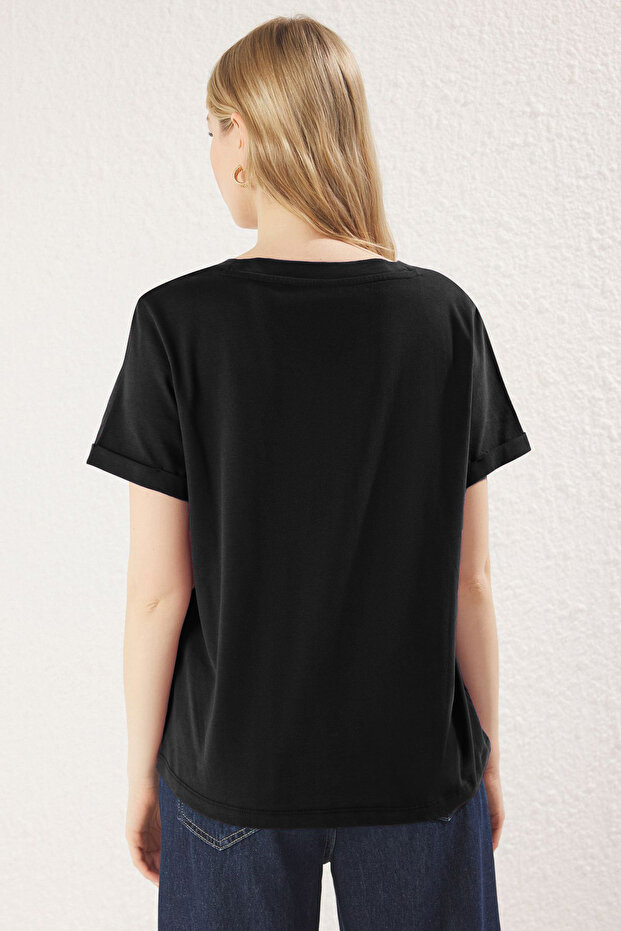 Siyah %100 Süprem V Yaka Kısa Kol Regular/Basic Örme T-Shirt TWOSS25TS00005 - 5