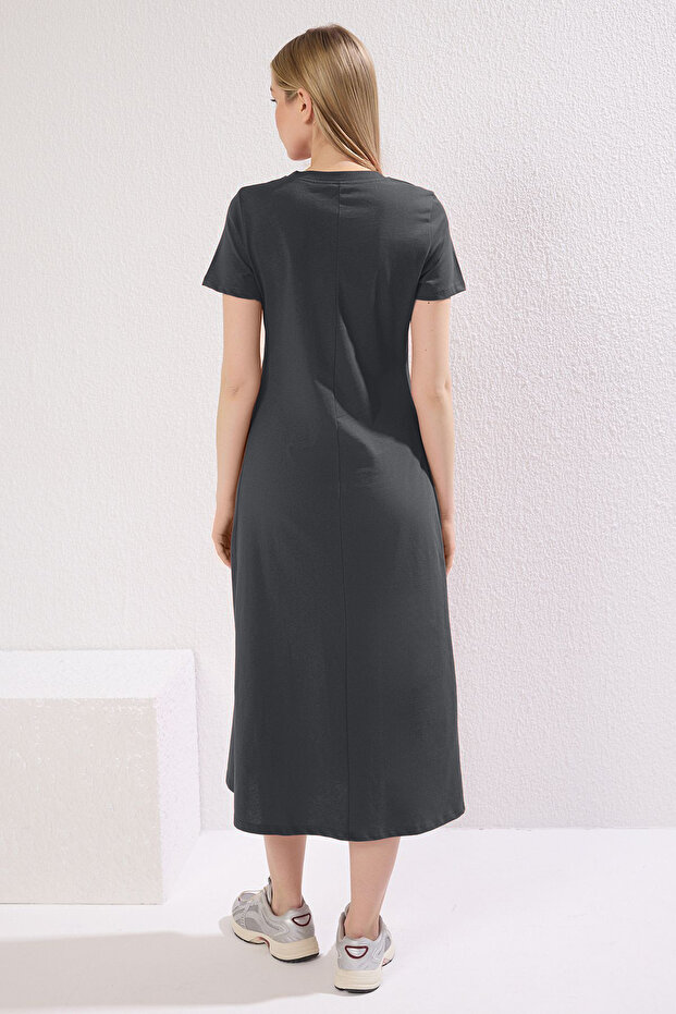 Antrasit Düz T-shirt Elbise Cep Midi Örme Elbise TWOSS24EL00169 - 4