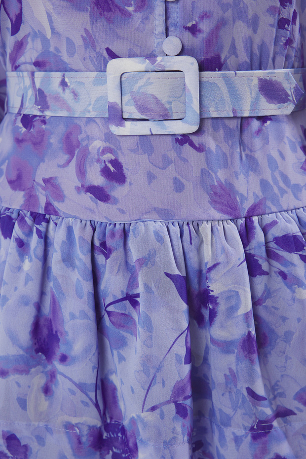 Fioletowa sukienka z szyfonu z wzorem kwiatowym i podszewką TCTSS25EB00056 - 3