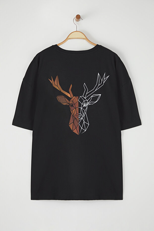 Siyah Büyük Beden Oversize/Geniş Kesim Geyik Baskılı %100 Pamuk T-Shirt TMNSS25BF00026 - 2