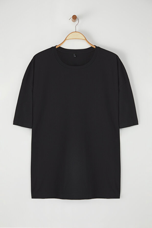 Siyah Büyük Beden Oversize/Geniş Kesim Geyik Baskılı %100 Pamuk T-Shirt TMNSS25BF00026 - 1