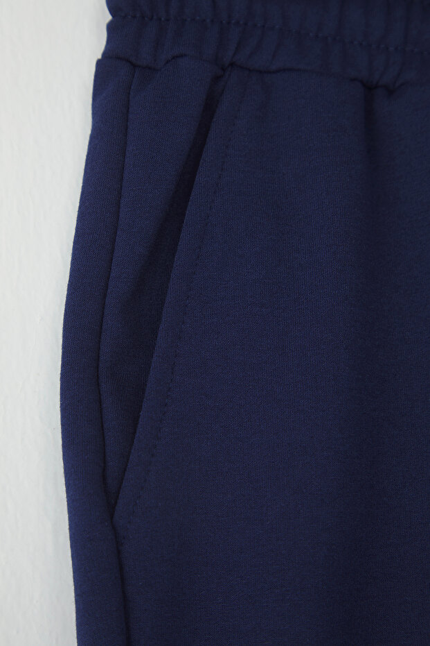 Indigo Regular/Normal Kesim Orta Boy Lastik Belli Bağcıklı Duble Paça Şort TMNSS21SR0046 - 17