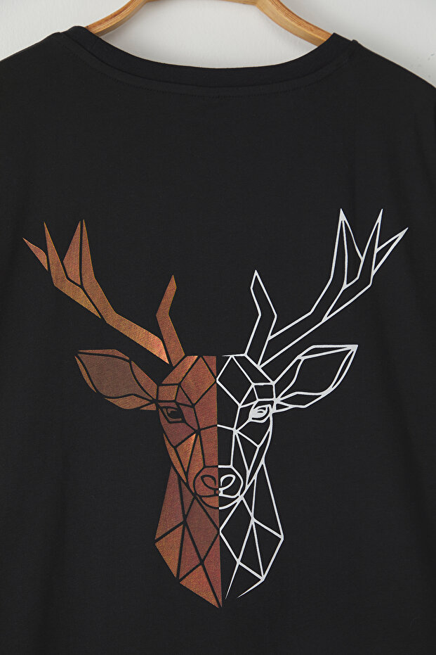 Siyah Büyük Beden Oversize/Geniş Kesim Geyik Baskılı %100 Pamuk T-Shirt TMNSS25BF00026 - 4