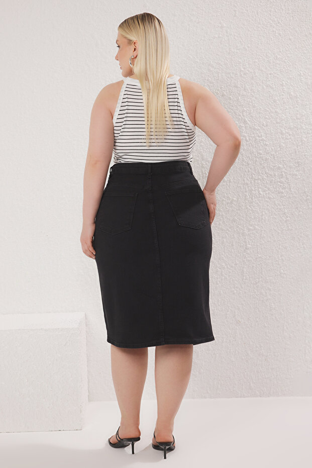 Siyah Midi Boy Comofrt/Orta Esnek Denim Büyük Beden Etek TBBSS25AZ00022 - 4