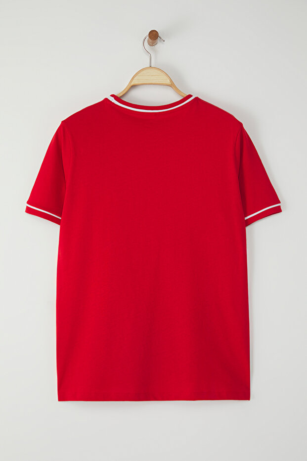 Kırmızı Bisiklet Yaka Biye Detaylı Basic Büyük Beden T-shirt TBBSS25BF00050 - 8
