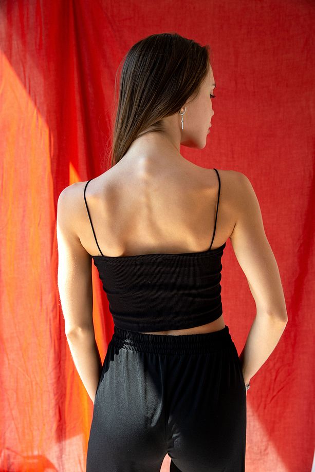 Siyah İp Askılı Örme Crop Top - 6