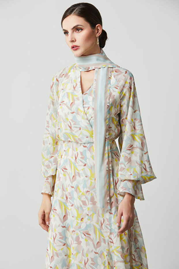 فستان مطبوع غير متماثل - 3