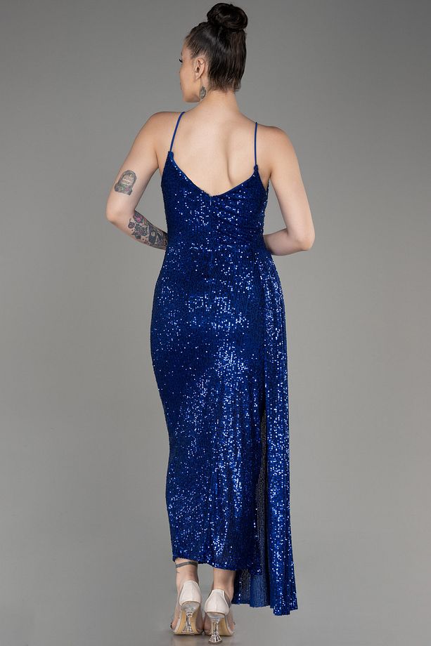 Saks Mavi Askılı Yırtmaçlı Midi Pullu Davet Elbisesi ABK39868 - 2