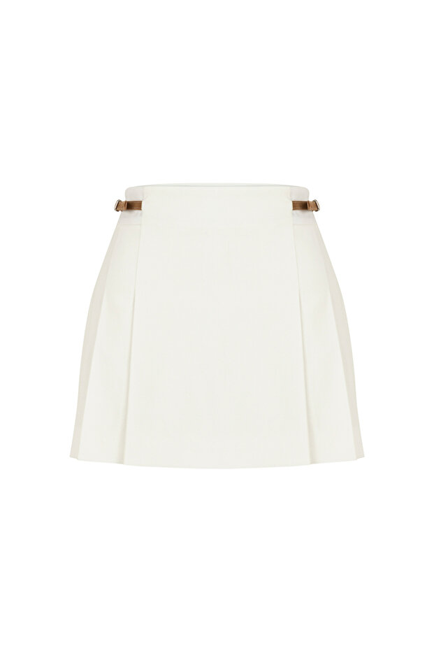 Kemer aksesuarlı şort - 3