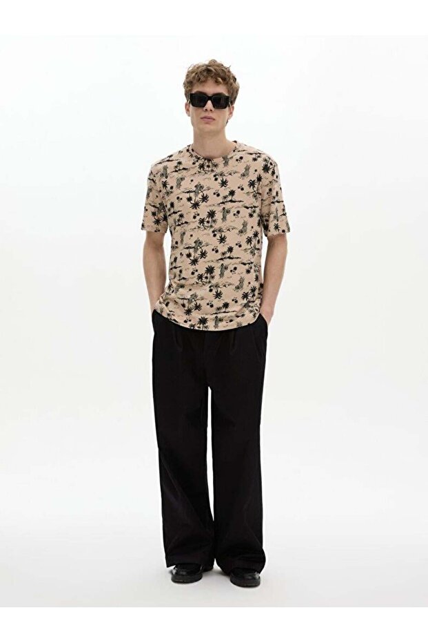 Palmiye Desenli Bej T-shırt - 1