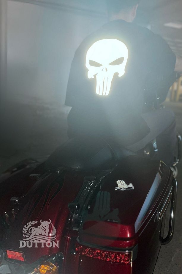 Punisher Reflektör (GECE PARLAYAN) Tshirt - 5