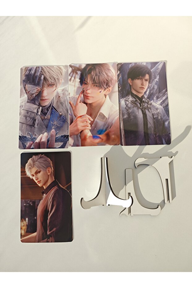 Love and Deepspace 4 Metal Collection Cards (6,5 X 11,5 cm)
