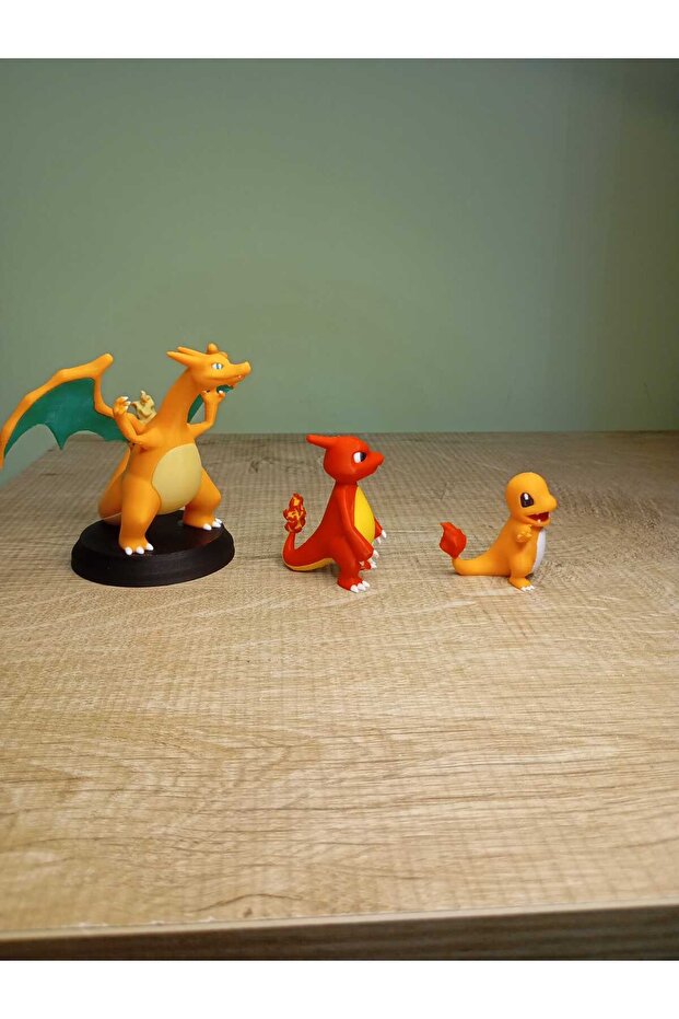 Pokemon 3'lü Set (Charizard, Charmeleon, Charmender) - 2