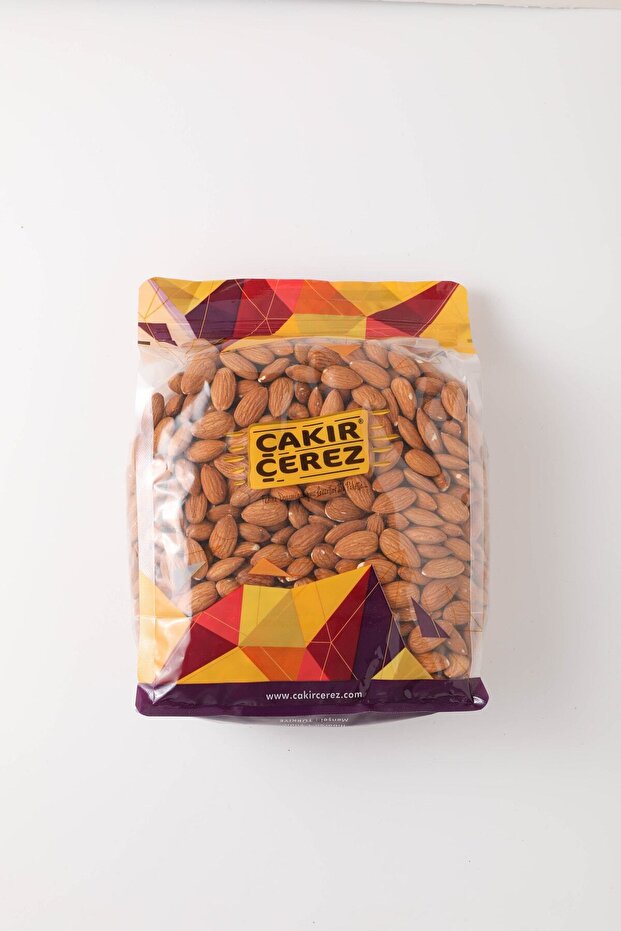 Çiğ Badem 1 Kg. - 3