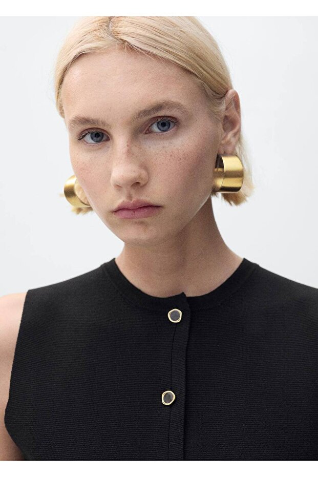 Düğmeli ince triko yelek - 7