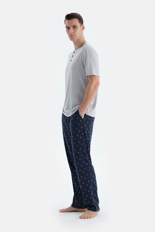 Gri Kısa Kollu Patlı Tişört Şort Pantolon Üçlü Pijama Takımı - 3