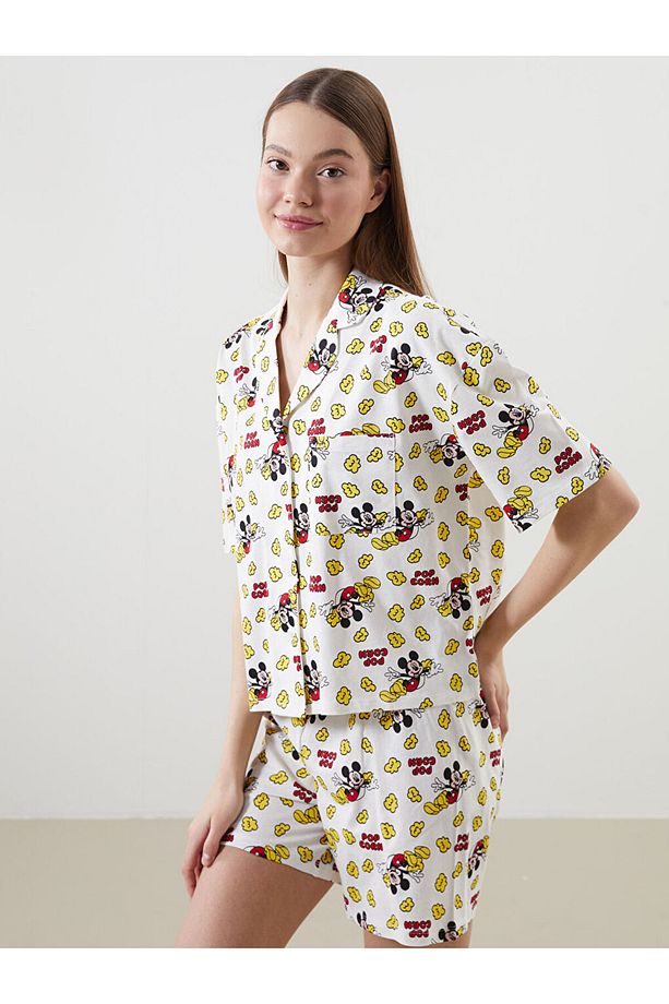 Yeni Sezon Mickey Mouse Desenli Kadin Sortlu Pijama Takimi - 1