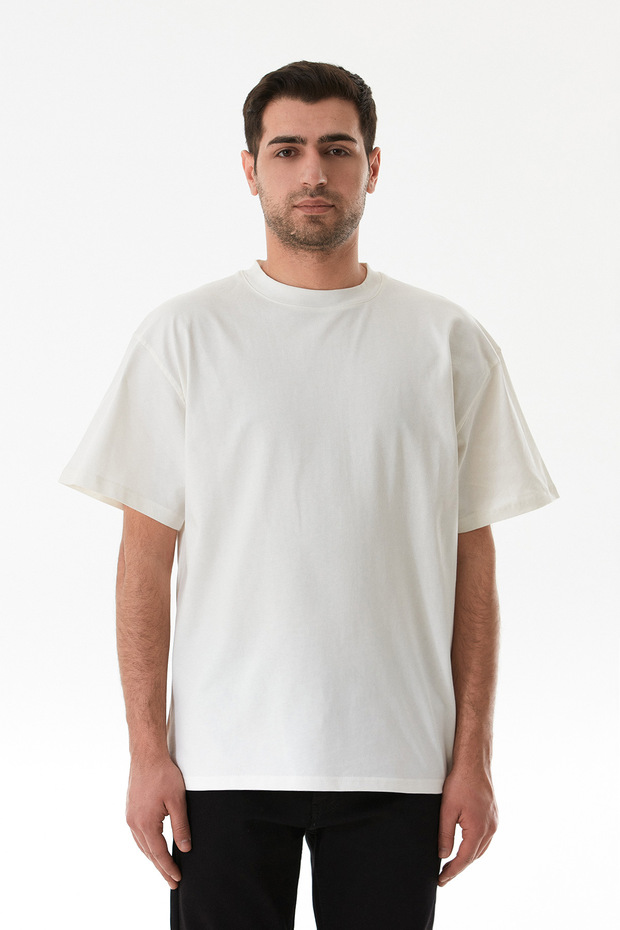 Basic Bisiklet Yaka Oversize Tişört - 6