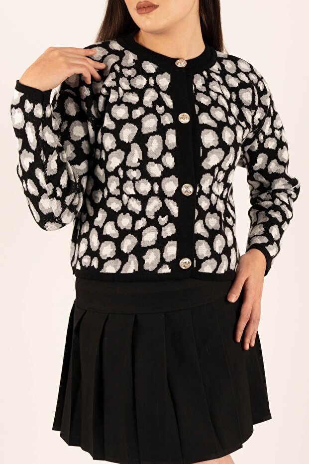 Leopard Pattern Crop Cardigan - 3
