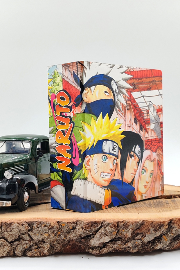 Naruto Themed Wooden Decorative Piggy Bank Parabox