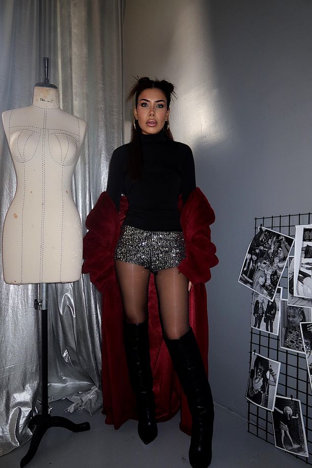 Sequin Shorts Outfit ( Payetli Şort) - 8